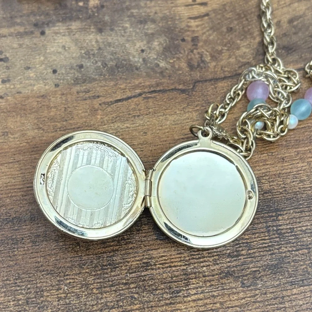 1928 Gold Set with Turquoise and Pink Accents - Picture 8 of 9